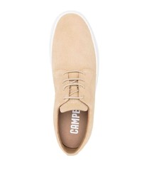 hellbeige Wildleder niedrige Sneakers von Camper