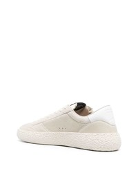 hellbeige Wildleder niedrige Sneakers von Puraai