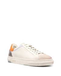 hellbeige Wildleder niedrige Sneakers von Axel Arigato