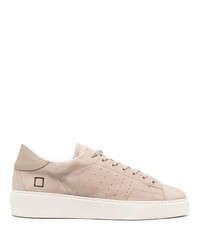 hellbeige Wildleder niedrige Sneakers von D.A.T.E