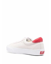 hellbeige Wildleder niedrige Sneakers von Vans