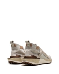 hellbeige Wildleder niedrige Sneakers von Nike