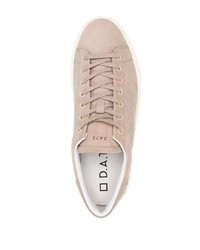 hellbeige Wildleder niedrige Sneakers von D.A.T.E