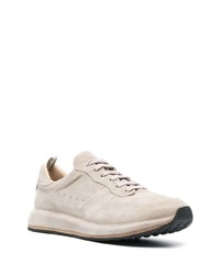 hellbeige Wildleder niedrige Sneakers von Officine Creative