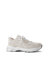 hellbeige Wildleder niedrige Sneakers von Axel Arigato