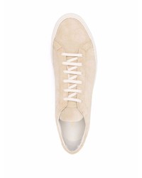 hellbeige Wildleder niedrige Sneakers von Common Projects