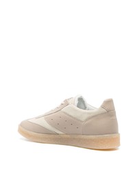 hellbeige Wildleder niedrige Sneakers von MM6 MAISON MARGIELA