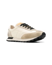 hellbeige Wildleder niedrige Sneakers von Maison Margiela