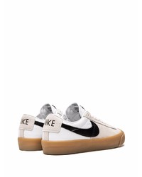 hellbeige Wildleder niedrige Sneakers von Nike