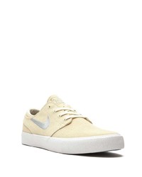 hellbeige Wildleder niedrige Sneakers von Nike