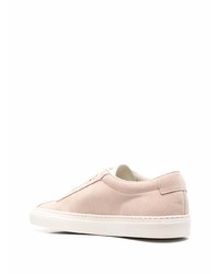 hellbeige Wildleder niedrige Sneakers von Common Projects