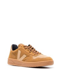 hellbeige Wildleder niedrige Sneakers von Veja