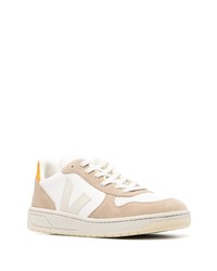 hellbeige Wildleder niedrige Sneakers von Veja