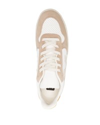 hellbeige Wildleder niedrige Sneakers von Veja