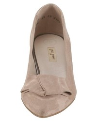 hellbeige Wildleder Pumps von Paul Green