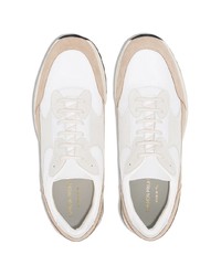 hellbeige Wildleder Sportschuhe von Common Projects