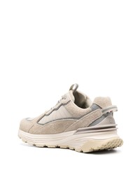 hellbeige Wildleder Sportschuhe von Moncler