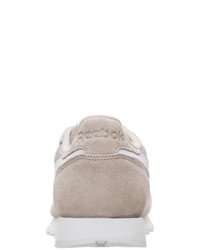 hellbeige Wildleder Sportschuhe von Reebok Classic