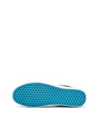 hellblaue bedruckte Slip-On Sneakers aus Segeltuch von Vans