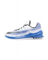 hellblaue bedruckte Sportschuhe von Nike