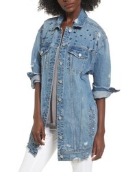 hellblaue beschlagene Jeansjacke