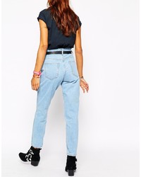 hellblaue Boyfriend Jeans mit Destroyed-Effekten von Your Eyes Lie