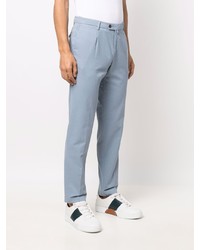 hellblaue Chinohose von Corneliani