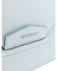 hellblaue Clutch von Givenchy