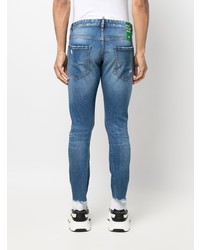 hellblaue enge Jeans mit Destroyed-Effekten von DSQUARED2