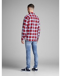 hellblaue enge Jeans mit Destroyed-Effekten von Jack & Jones