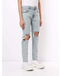 hellblaue enge Jeans mit Destroyed-Effekten von FIVE CM