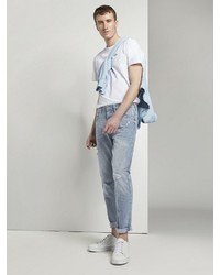 hellblaue enge Jeans mit Destroyed-Effekten von Tom Tailor Denim