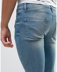 hellblaue enge Jeans von Asos