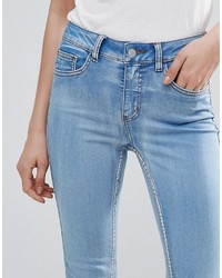 hellblaue enge Jeans von Pieces