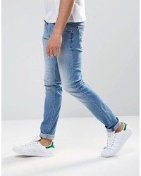 hellblaue enge Jeans von Lee
