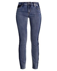 hellblaue enge Jeans von Modström