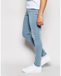 hellblaue enge Jeans von WÅVEN