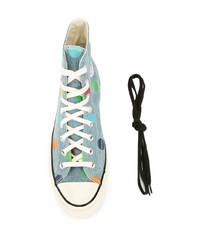 hellblaue gepunktete hohe Sneakers aus Segeltuch von Converse