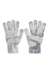 hellblaue Handschuhe