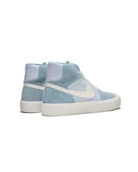 hellblaue hohe Sneakers aus Wildleder von Nike