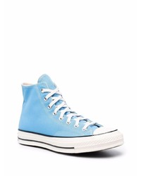 hellblaue hohe Sneakers von Converse