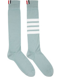 hellblaue horizontal gestreifte Socken von Thom Browne