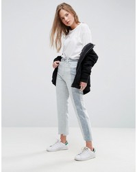 hellblaue Jeans mit Acid-Waschung von Asos