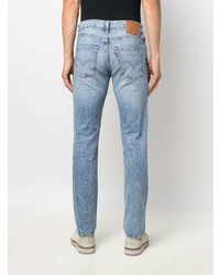 hellblaue Jeans mit Destroyed-Effekten von Levi's