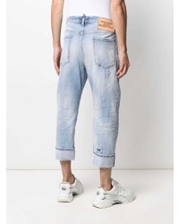 hellblaue Jeans mit Destroyed-Effekten von DSQUARED2