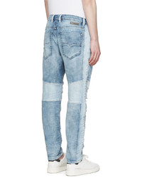 hellblaue Jeans mit Destroyed-Effekten von Diesel