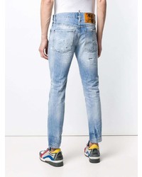 hellblaue Jeans mit Destroyed-Effekten von DSQUARED2