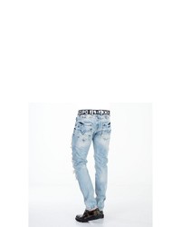 hellblaue Jeans mit Destroyed-Effekten von Cipo & Baxx