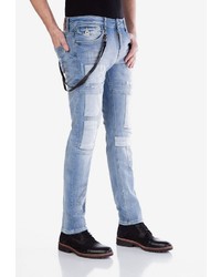 hellblaue Jeans mit Destroyed-Effekten von Cipo & Baxx