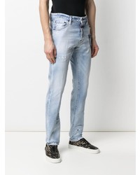 hellblaue Jeans mit Destroyed-Effekten von DSQUARED2